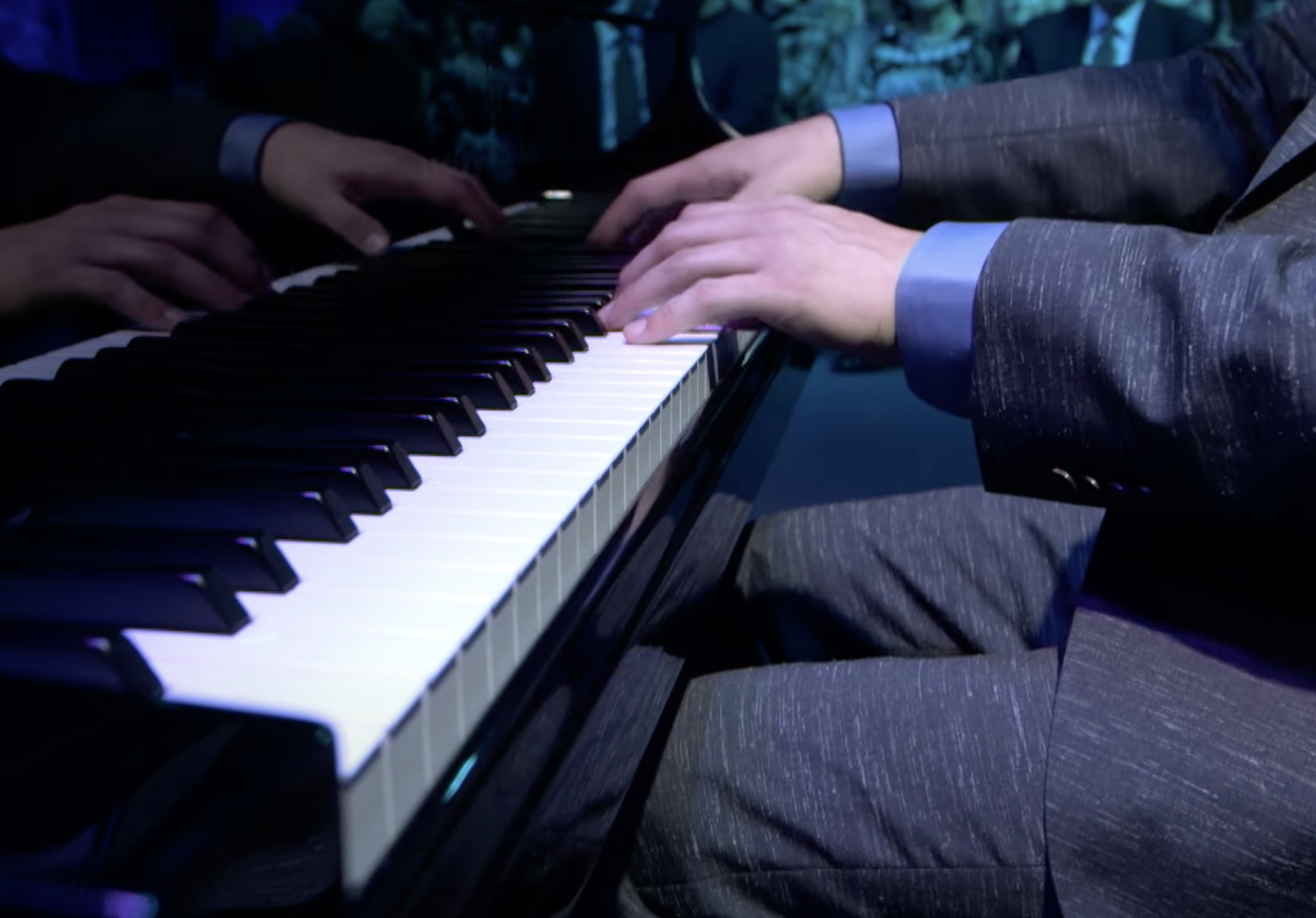 Watch Live! Daniel performs Kinderszenen by Robert Schumann